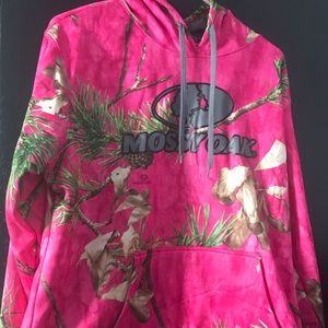 Mossy oak camo sweatshirt